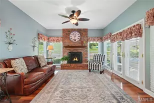 1312 Riverdale Cir, Chesterfield, MO 63005 - Photo 12
