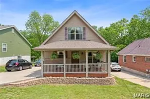 106 Reading Ave, Maryland Heights, MO 63043 - Photo 1