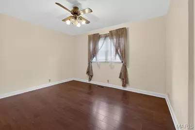 5 Blossomwood Court, Florissant, MO 63033 - Photo 68