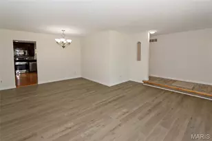 607 Garden Leaf Ct, Ballwin, MO 63011 - Photo 20