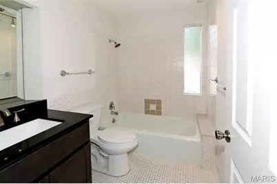 607 Garden Leaf Court, Ballwin, MO 63011 - Photo 38