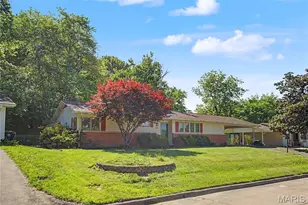 1715 Westridge Dr, Cape Girardeau, MO 63701 - Photo 2