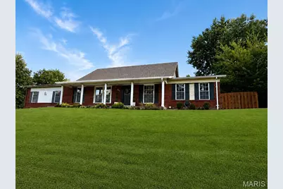 821 S Sappington Road, Saint Louis, MO 63126 - Photo 2
