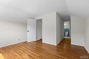 821 S Sappington Rd, Saint Louis, MO 63126 - Photo 32