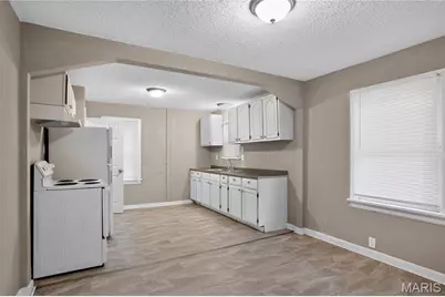 7110 Dawson Place, Saint Louis, MO 63136 - Photo 8