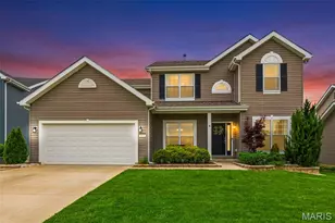 413 Fox Sedge Ct, O'Fallon, MO 63366 - Photo 2