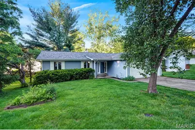 809 Corey Court, Wentzville, MO 63385 - Photo 2