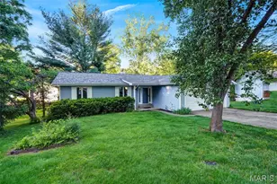 809 Corey Ct, Wentzville, MO 63385 - Photo 2