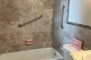 5144 Wallingford Dr, Saint Louis, MO 63121 - Photo 18