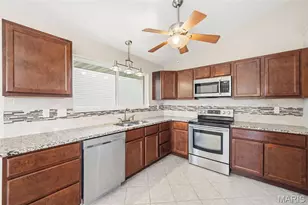 1145 Claycrest Cir, Saint Charles, MO 63304 - Photo 24