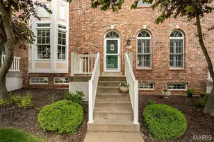 2518 S Larksong Dr, Wildwood, MO 63040 - Photo 2