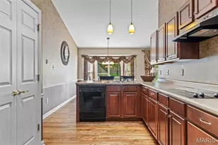 3242 Woodridge Center Pkwy, Saint Louis, MO 63129 - Photo 2