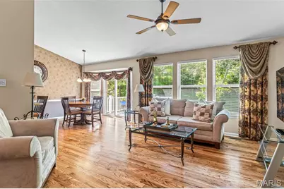 3242 Woodridge Center Parkway, Saint Louis, MO 63129 - Photo 6