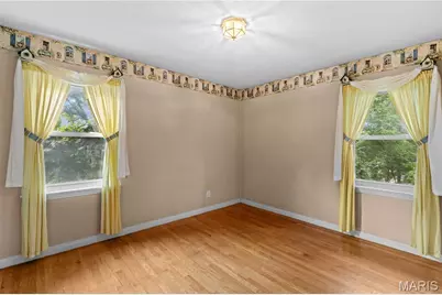 425 Linum Lane, Webster Groves, MO 63119 - Photo 14