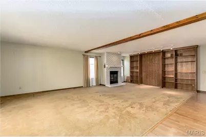 1938 Riverwood Trails Drive, Hazelwood, MO 63031 - Photo 4