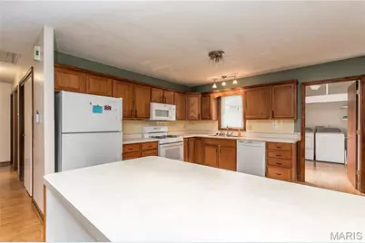 1938 Riverwood Trails Drive, Hazelwood, MO 63031 - Photo 8
