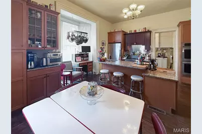 221 N Fifth Street, Hannibal, MO 63401 - Photo 24