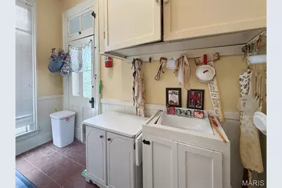 221 N Fifth Street, Hannibal, MO 63401 - Photo 26