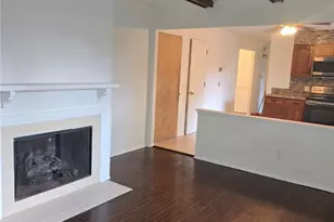 4303 Caracalla Dr, Florissant, MO 63033 - Photo 10