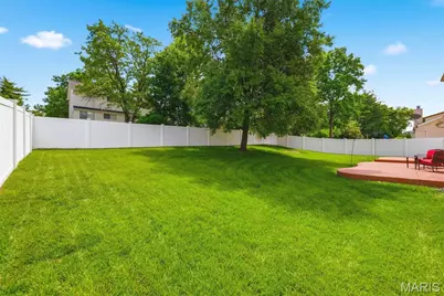 1296 Robertridge Drive, Saint Charles, MO 63304 - Photo 32