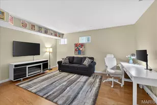 297 McCullough Ave, Kirkwood, MO 63122 - Photo 8