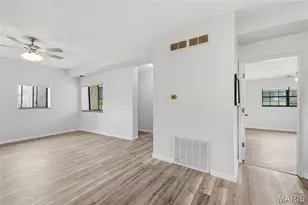 4342 S Compton Ave, Saint Louis, MO 63111 - Photo 14