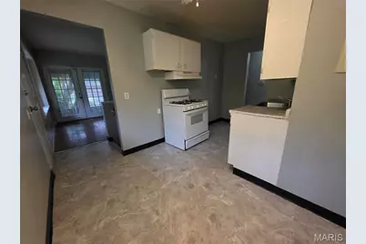 10822 Hallwood Drive, Saint Louis, MO 63136 - Photo 8