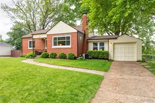 664 Deerhurst Dr, Webster Groves, MO 63119 - Photo 1