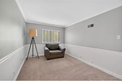 1041 N Clay Avenue #E3, Kirkwood, MO 63122 - Photo 12