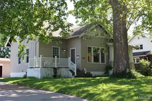 9119 Shelley Ave, Overland, MO 63114 - Photo 2