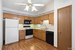 4300 Forder Pl, Saint Louis, MO 63129 - Photo 6