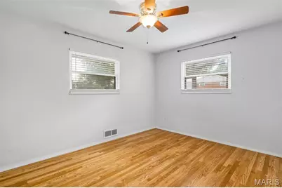 3227 Bridgeridge, Mehlville, MO 63125 - Photo 14