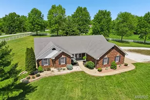 4165 Hwy C, Moscow Mills, MO 63362 - Photo 36