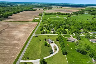 4165 Hwy C, Moscow Mills, MO 63362 - Photo 56