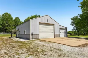 4165 Hwy C, Moscow Mills, MO 63362 - Photo 48