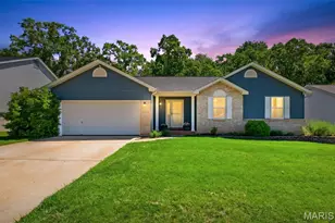 886 Sherwood Forest Ct, O'Fallon, MO 63366 - Photo 1