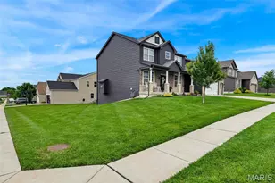 127 Central Park Ave, Wentzville, MO 63385 - Photo 40