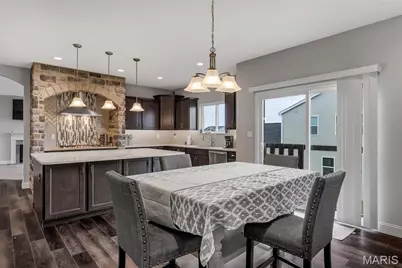 127 Central Park Avenue, Wentzville, MO 63385 - Photo 10