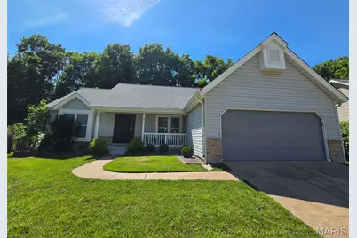 819 Oakmoor Drive, Fenton, MO 63026 - Photo 2