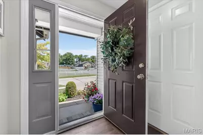 542 Springhurst Parkway, O'Fallon, MO 63368 - Photo 6