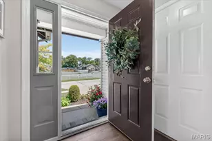 542 Springhurst Pkwy, O'Fallon, MO 63368 - Photo 6