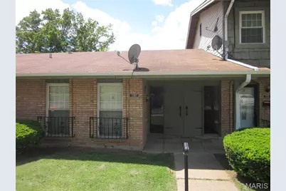 7287 N Hanley Road #B, Hazelwood, MO 63042 - Photo 1