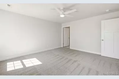 256 Walnut Street, Hawk Point, MO 63349 - Photo 24