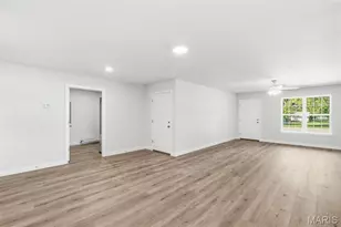 256 Walnut St, Hawk Point, MO 63349 - Photo 12