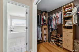950 Barnard College Ln, Saint Louis, MO 63130 - Photo 22