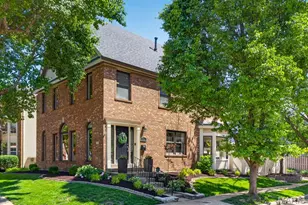 950 Barnard College Ln, Saint Louis, MO 63130 - Photo 2