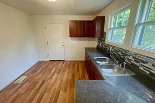 430 Bluff Dr, Saint Louis, MO 63137 - Photo 6