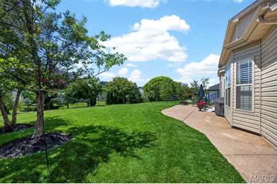124 Central Park Avenue, Wentzville, MO 63385 - Photo 6