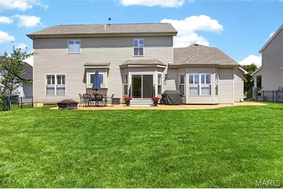 124 Central Park Avenue, Wentzville, MO 63385 - Photo 14