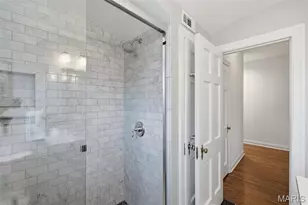 7529 Wellington Way, Clayton, MO 63105 - Photo 20